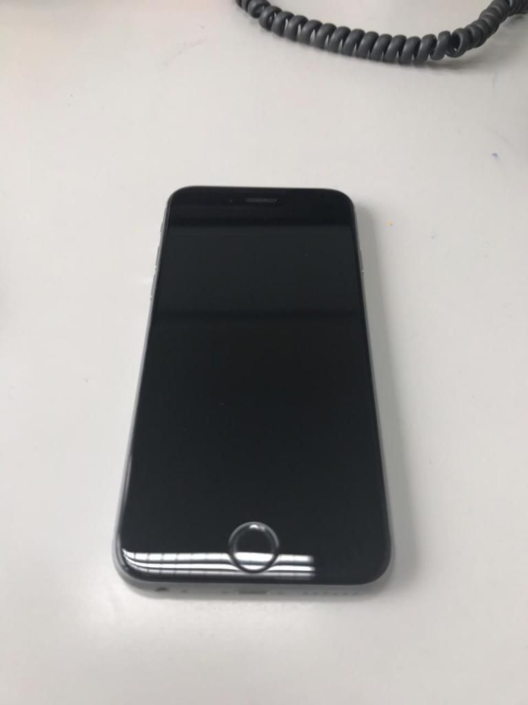 Iphone 6 s / negro gris 32 GB