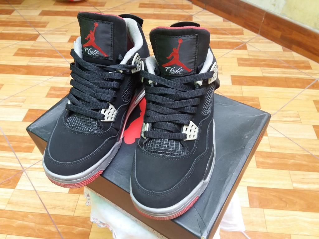 Zapatilla Air Jordan 4 Negras Nike