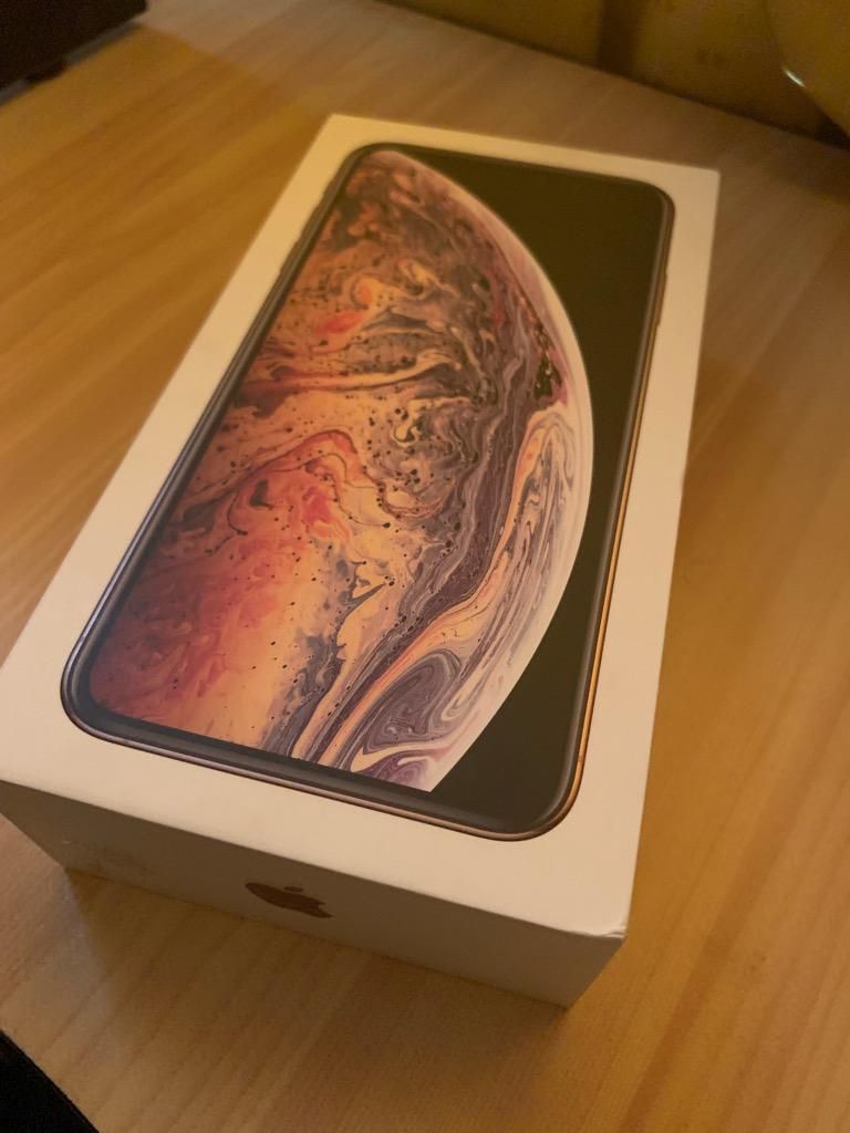 iPhone Xs MAX Gold