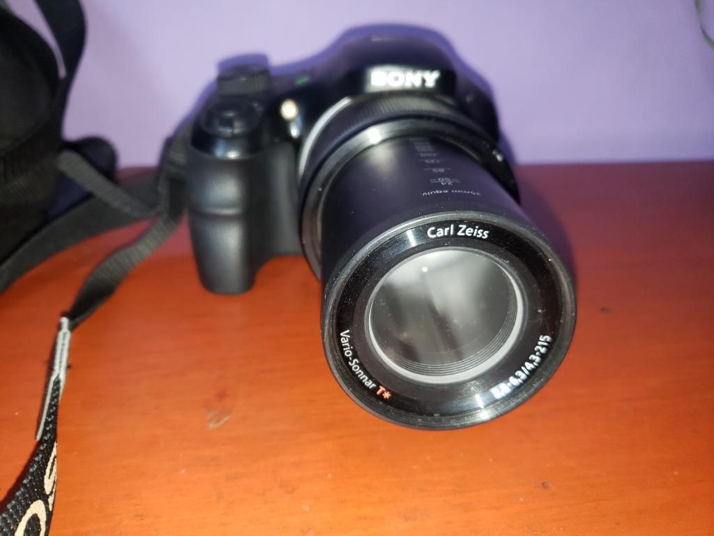Camara Sony 20mp 8 D 10