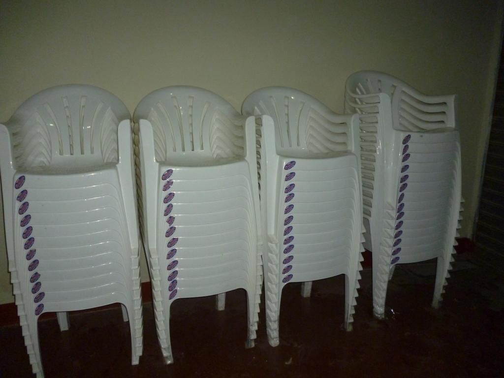 VENDO sillón de plastico duraplast