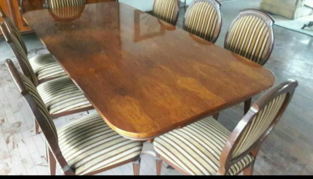 Comedor de Madera Canziani 8 Sillas