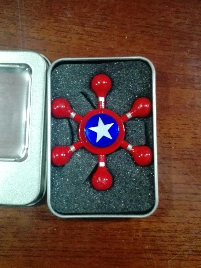 Spiner de Capitan America Negociable