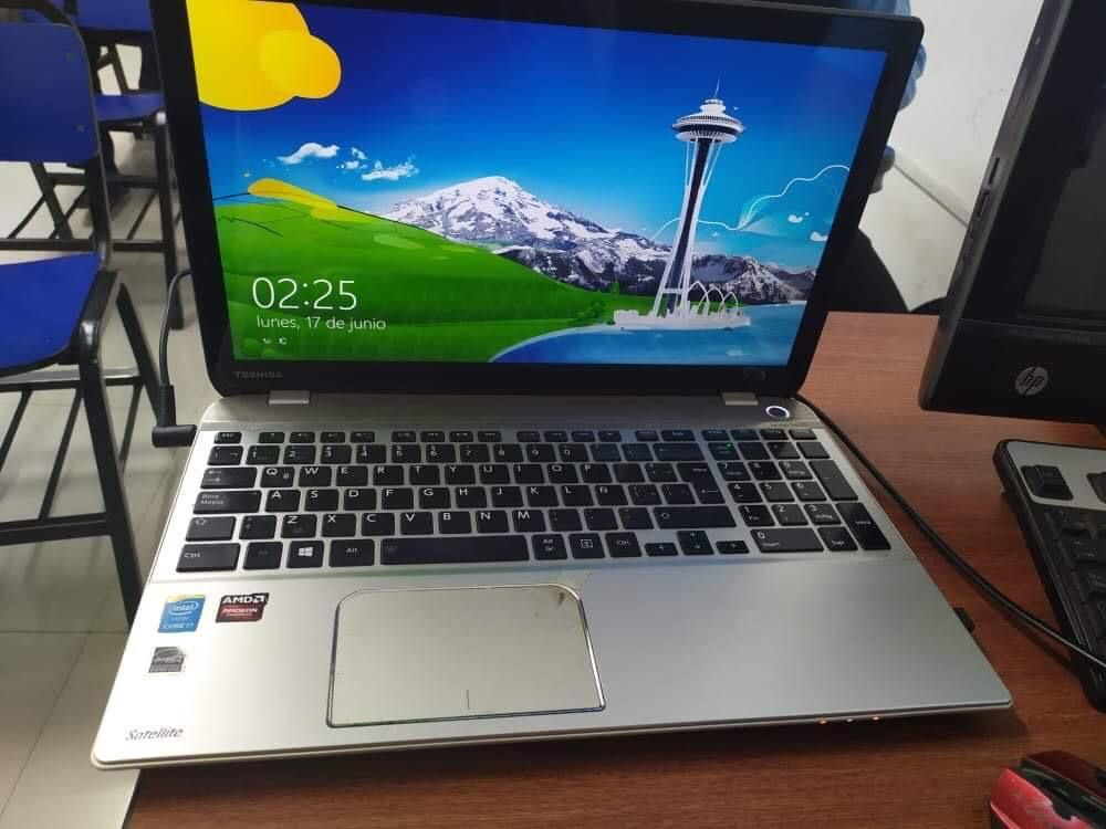 Laptop Toshiba Core I7