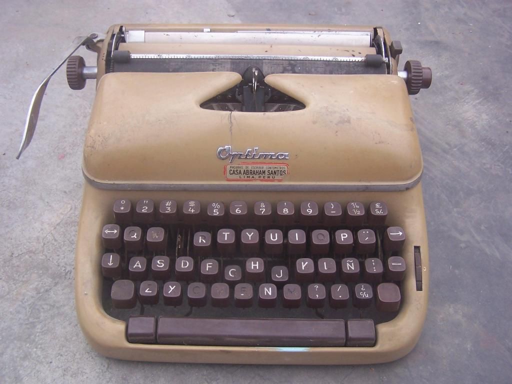 antigua maquina de escrivir