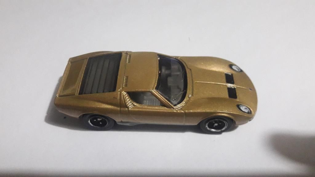 Matchbox Miura P400s