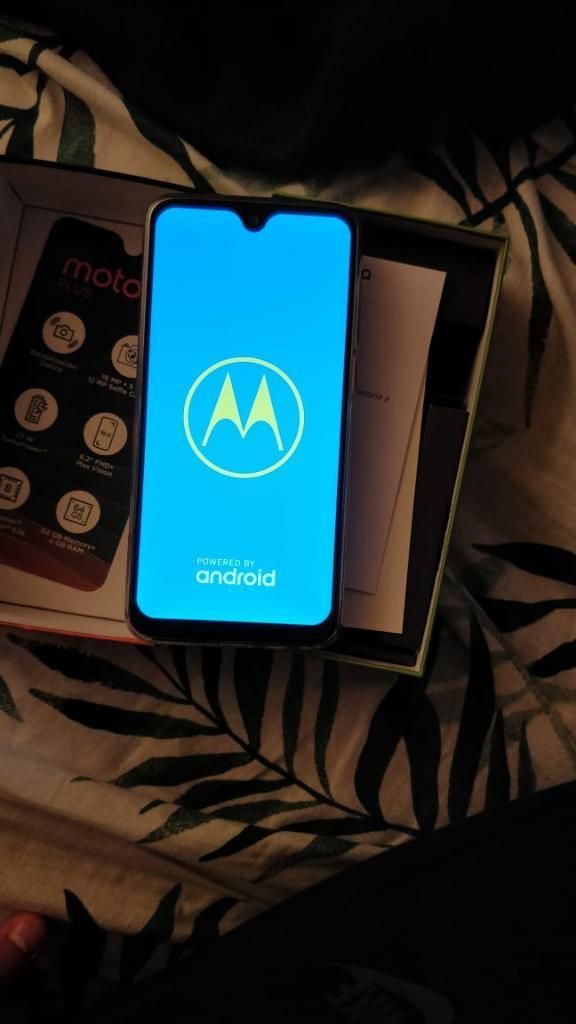 Motorola G7 Plus