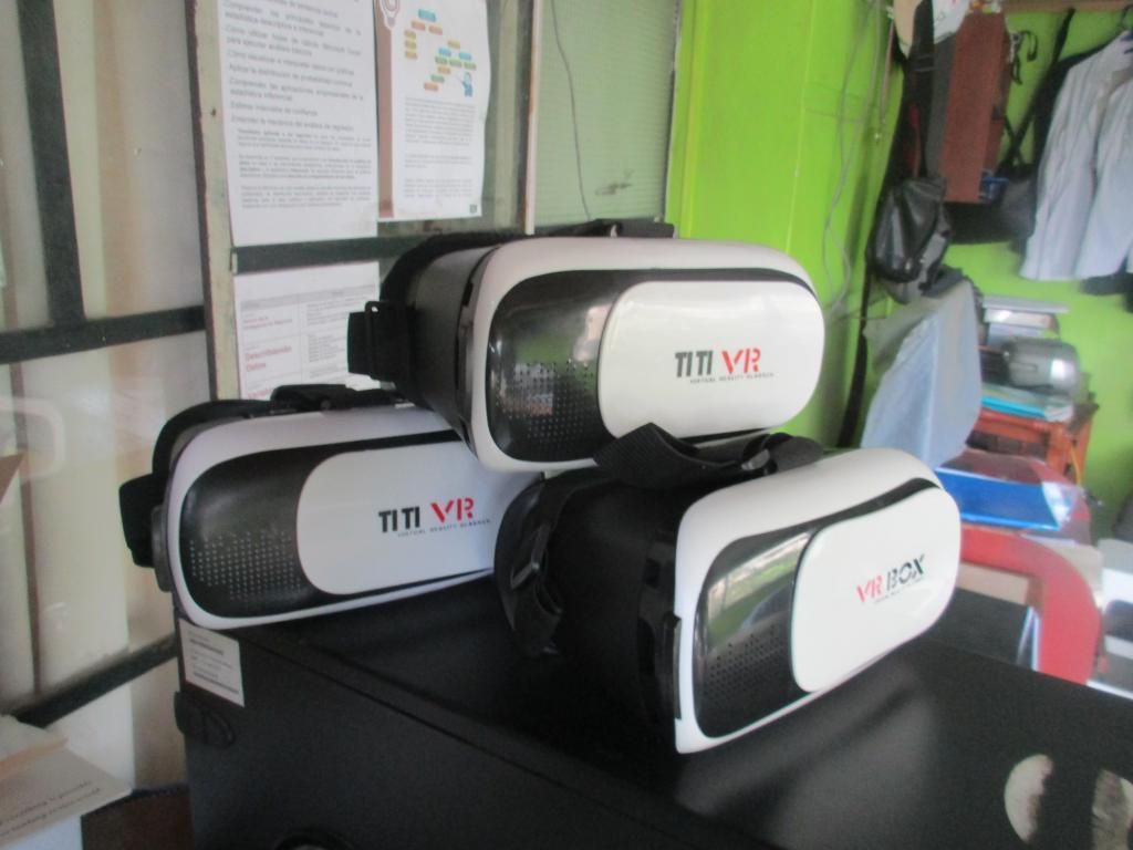 VENDO 3 VR BOX NUEVAS - GAFAS DE REALIDAD VIRTUAL CHINAS