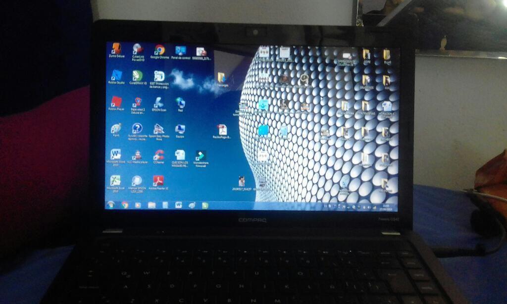 Vendo Laptop Hp / Compaq en Buen Estado