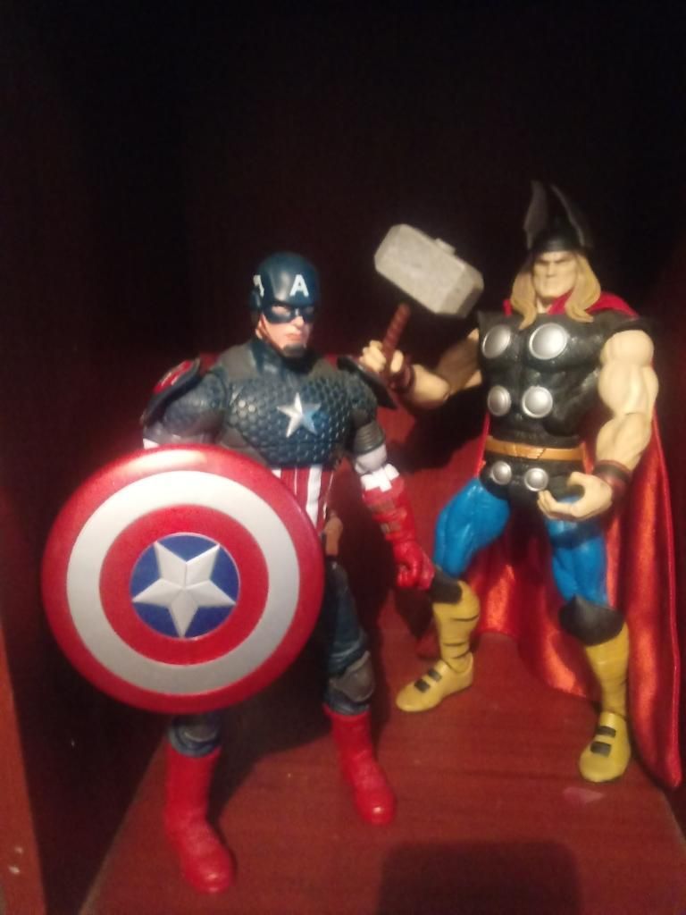 Capitann America & Thor