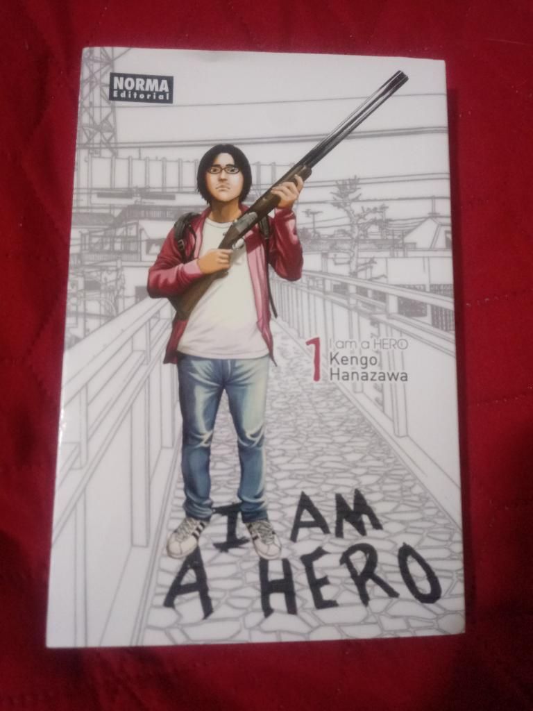 I Am a Hero Vol. 1
