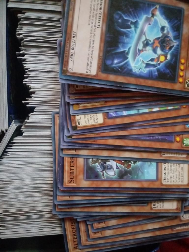 Lote Yugioh 400