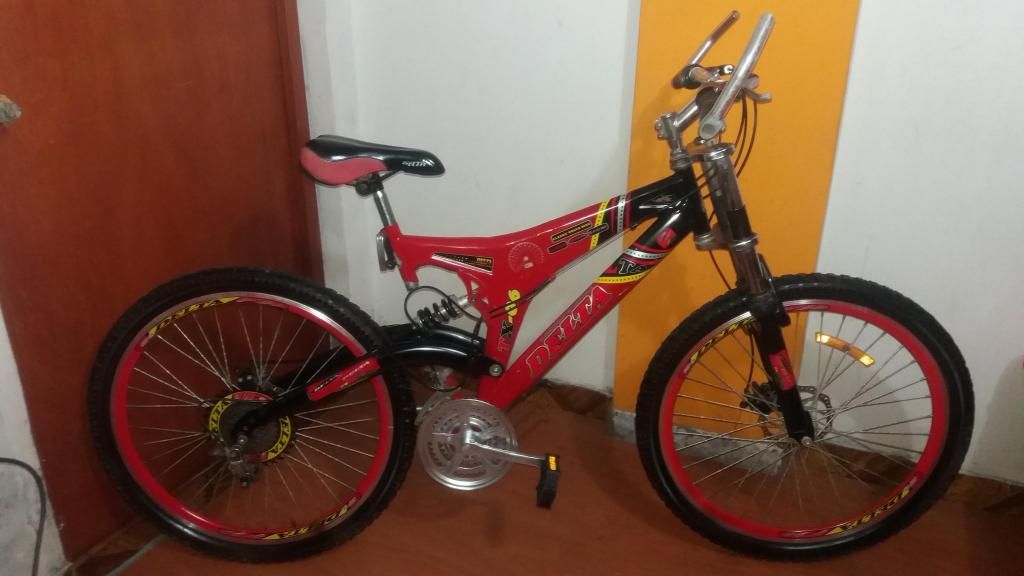 se vende bicicleta montañera DOBLE AMORTIGUADOR ARO 26 DE