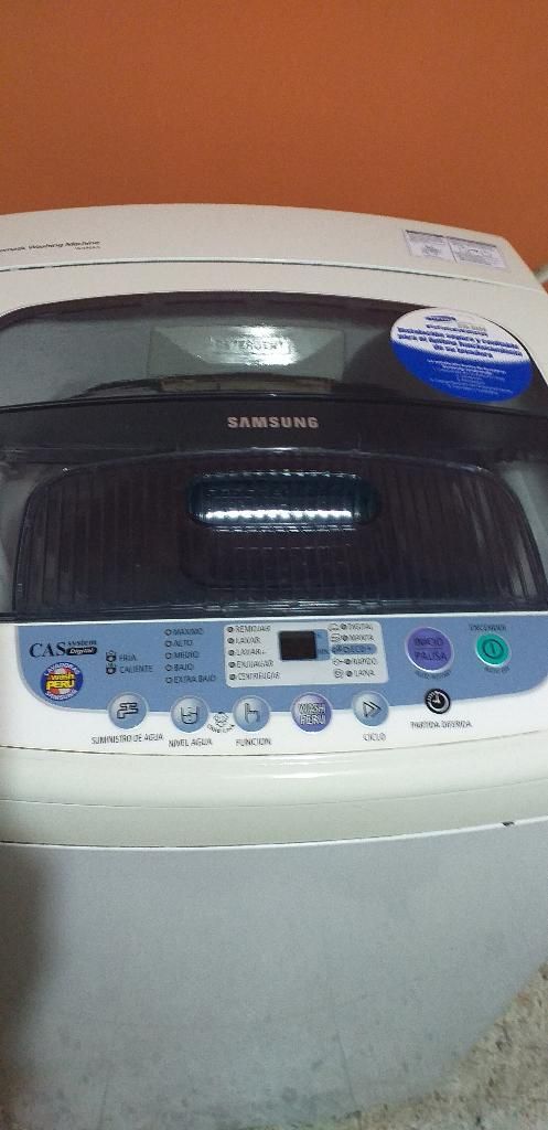Lavadora Samsung de 8 Kg.