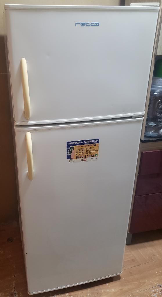 Refrigerador Recco 212 L.