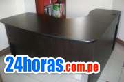 VENDO HERMOSO ESCRITORIO IDEAL PARA SU PROPIO NEGOCIO