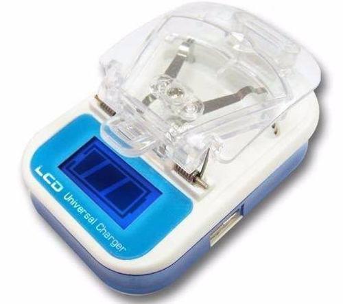 Cargador Universal De Baterias Con Pantalla + Entrada Usb