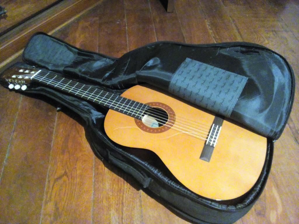 Guitarra Yamaha Acústica C40 Funda
