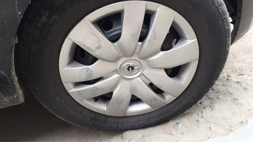 Llantas, Aros Y Vasos Toyota 14 Juego Completo Al 80%