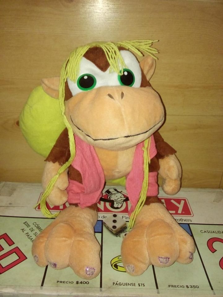 Peluche Dixie Kong - Donkey Kong