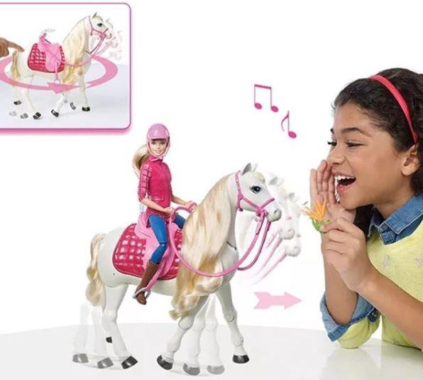 Barbie jinete y caballo interactivo