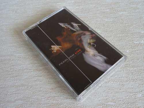 Pearl Jam - Live On Two Legs Tape Usa Cassette 90's