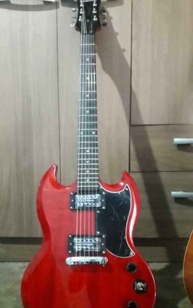 Guitarra Epiphone Sg.