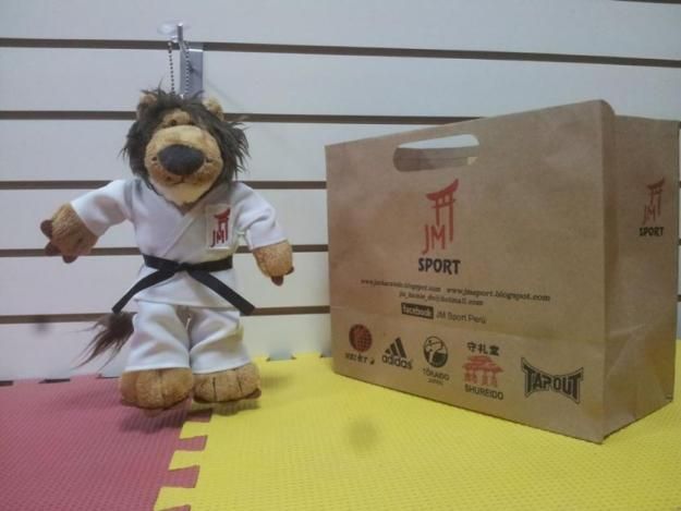 PELUCHE KARATEKA