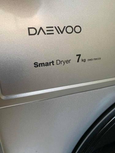 Secadora Daewoo 7kg Plateada Espejo Usada