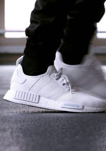 Zapatillas adidas Nmd R1 Triple Blanco Talla 40 Nuevo