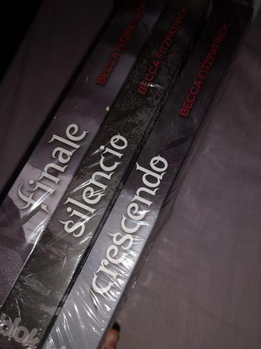 Hush Hush Saga. Orginal 10/10