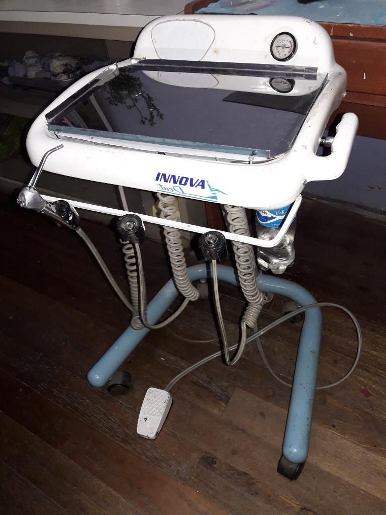 Vendo Mesa de Control de U. Dental