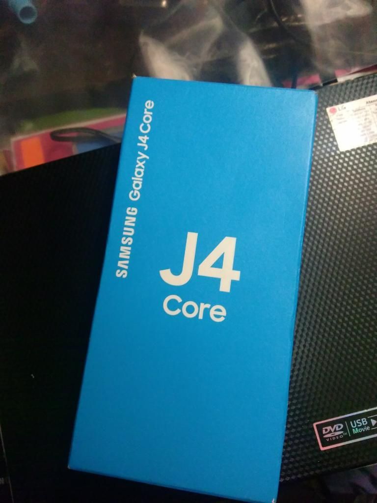 J4 Core Caja Vacía Samsung Galaxy