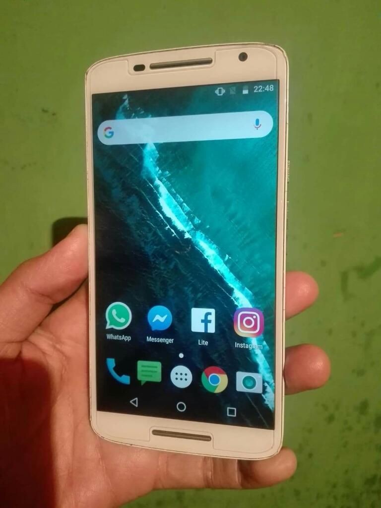 Moto X Play