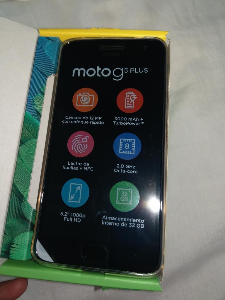 Motorola G5 Plus Nuevo en Caja Claro