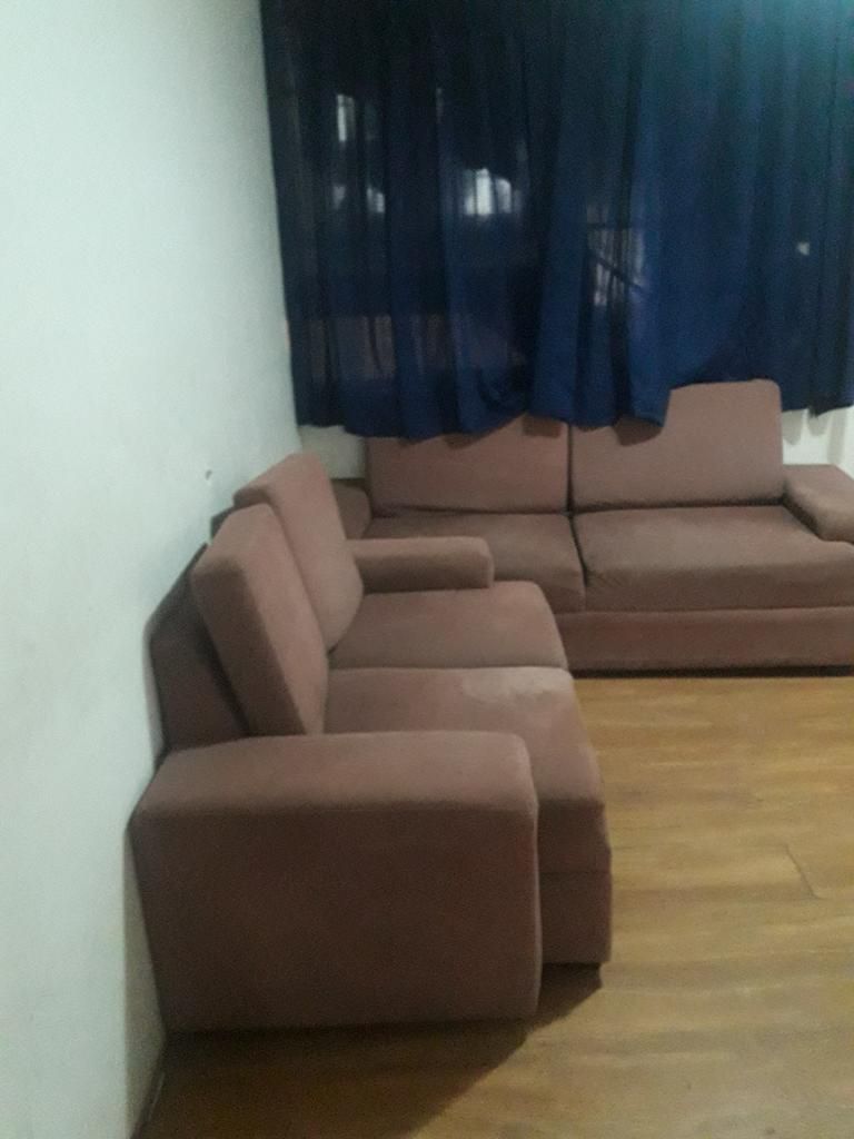 Juego de Sofas 3 Y 2 Remato por Viaje