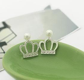Neko Lucky Accesorios- Aretes Crown Pearl
