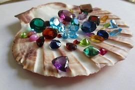 Remate De Piedras Preciosas (esmeraldas, Rubies Y Zafiros)