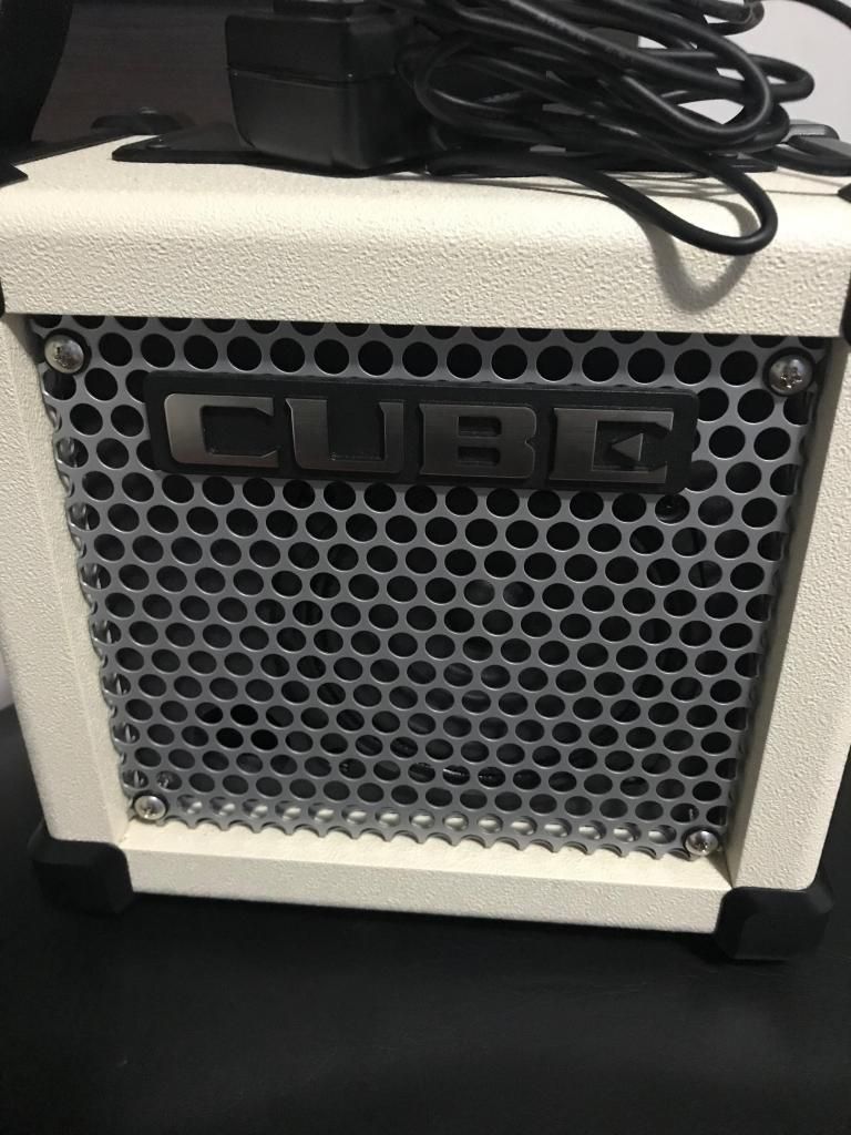 Amplificador Roland Cube GX- NUEVO