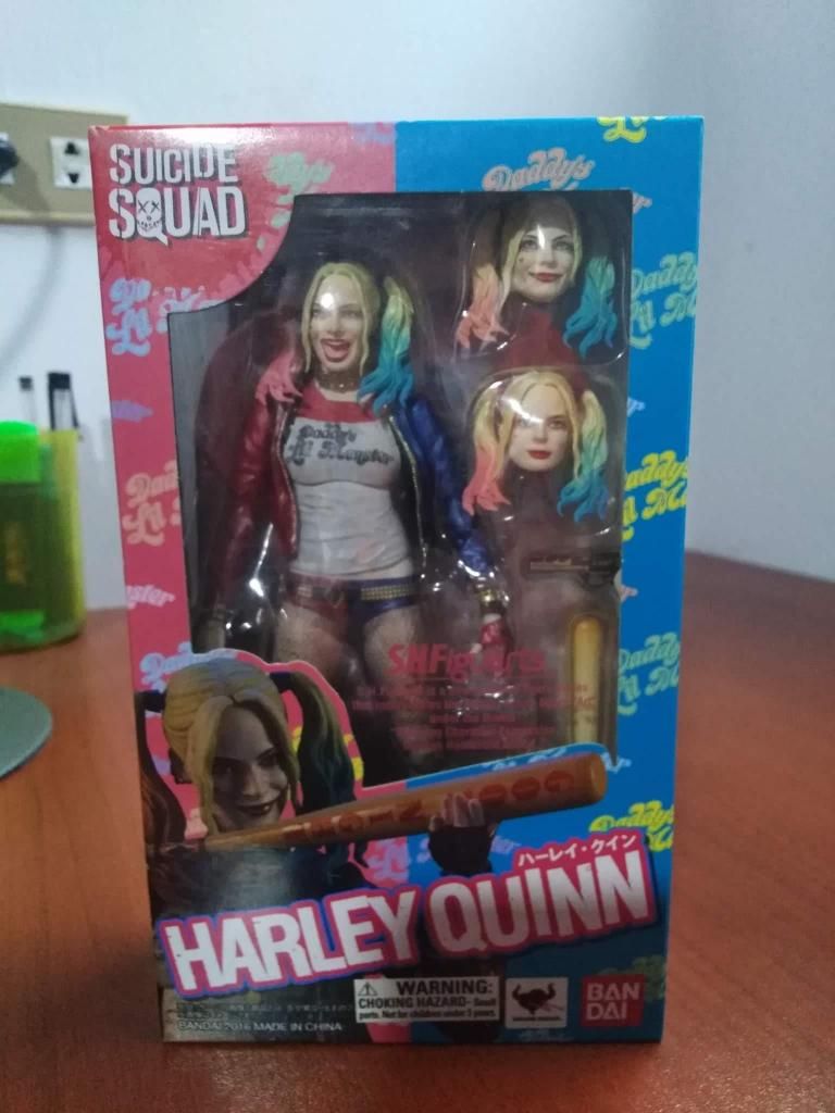 Harley queen figura de accion