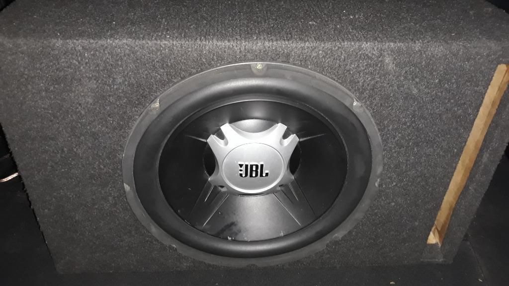 Subwoofer Jbl Muy Buen Funcionamiento