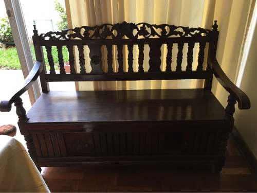 Muebles Filipinos