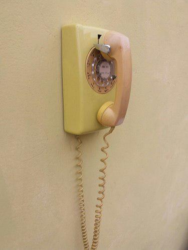 Antiguo Teléfono Colgante De Pared Fabricado En Usa 1961