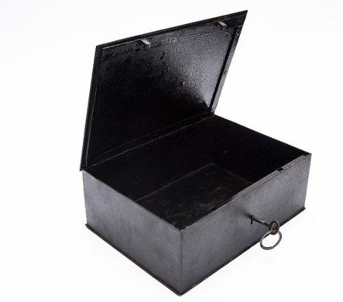 Caja De Fierro Con Llave