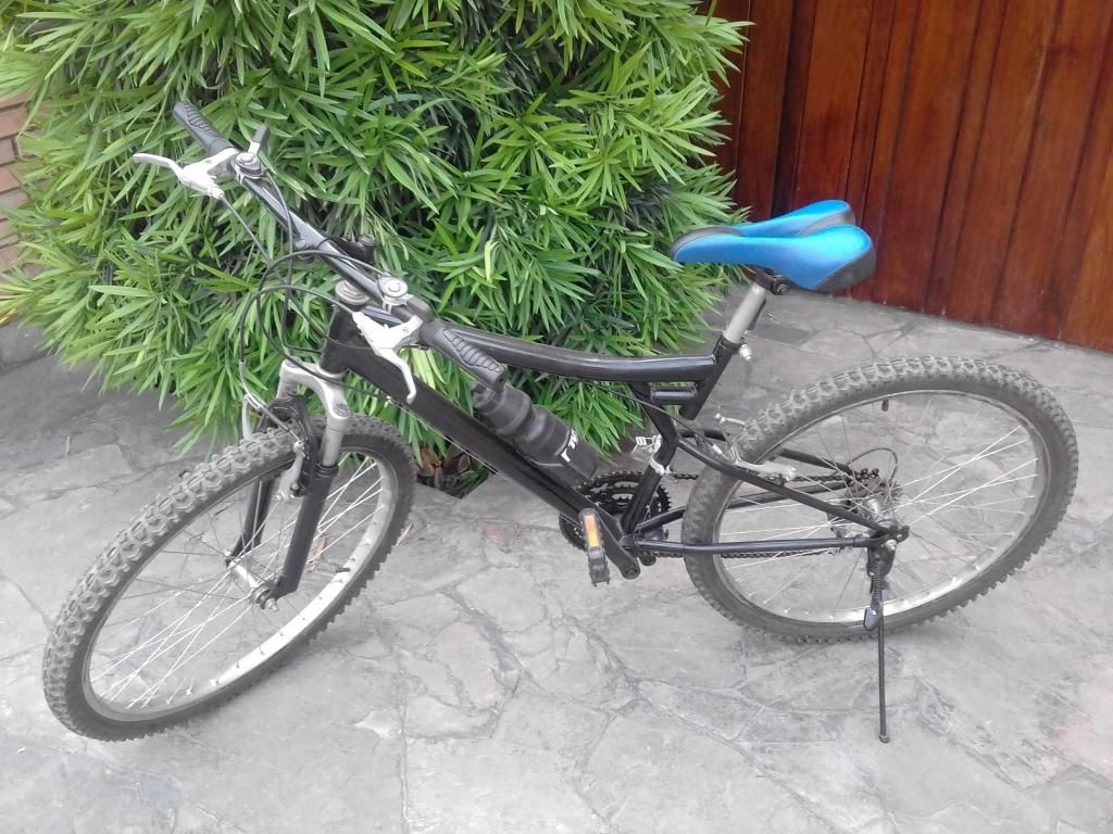 Bicicleta montañera aro 26 S/.200