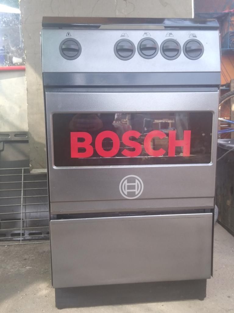 Cocina Bosch de 4 Hornillas