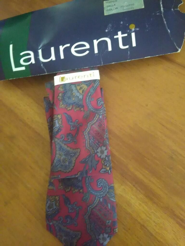 Nueva Corbata Laurenti