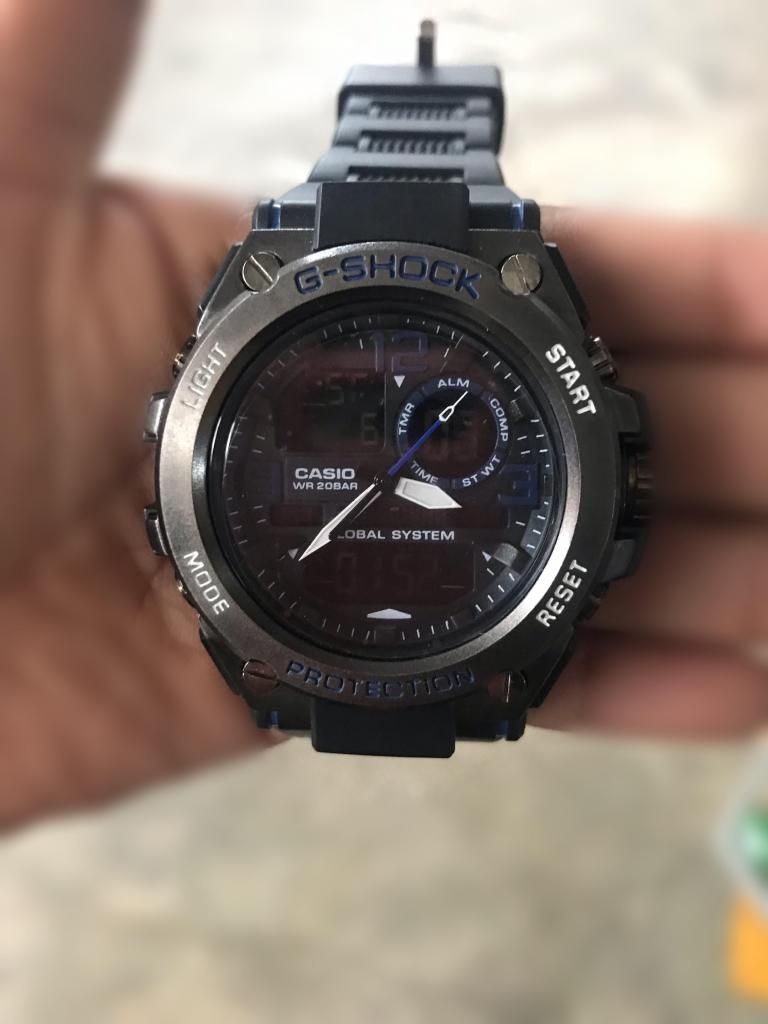 Vendo mi reloj nuevo