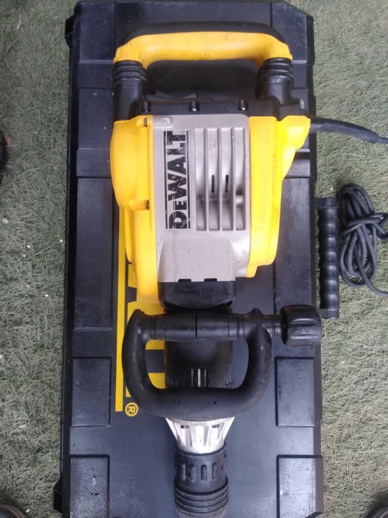 Martillo Demoledor Dewalt