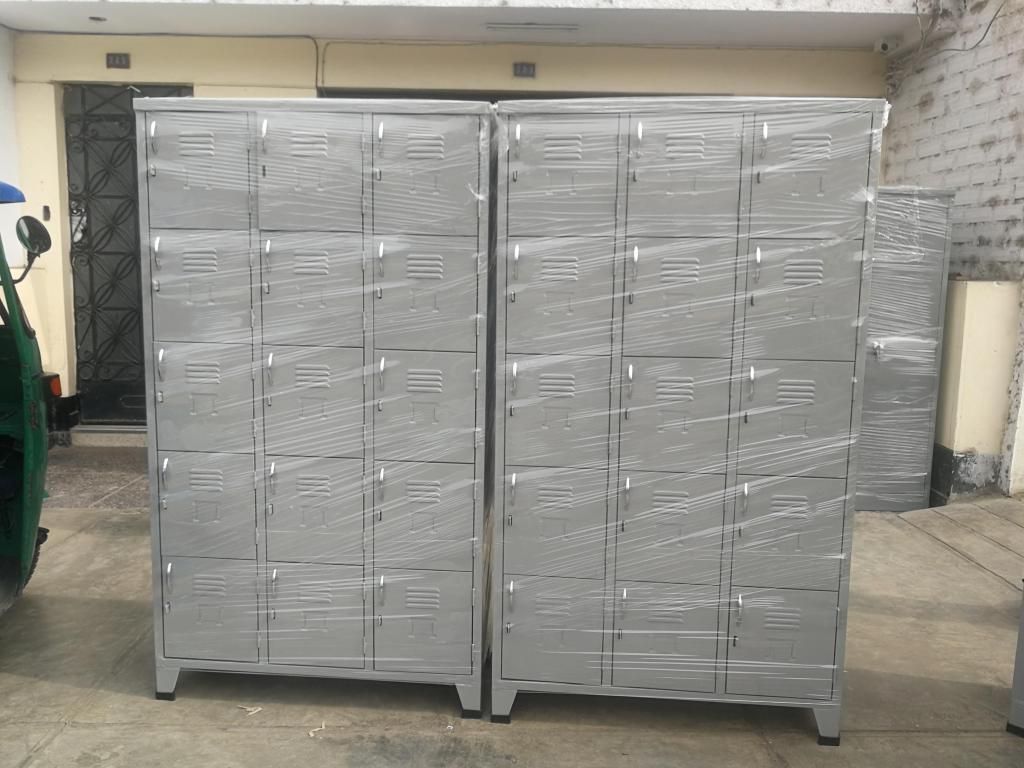 locker de metal 15 puertas gris STOCK DISPONIBLE FABRICANTES